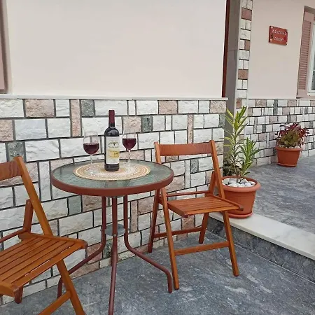 Дом отдыха Kalotina's House